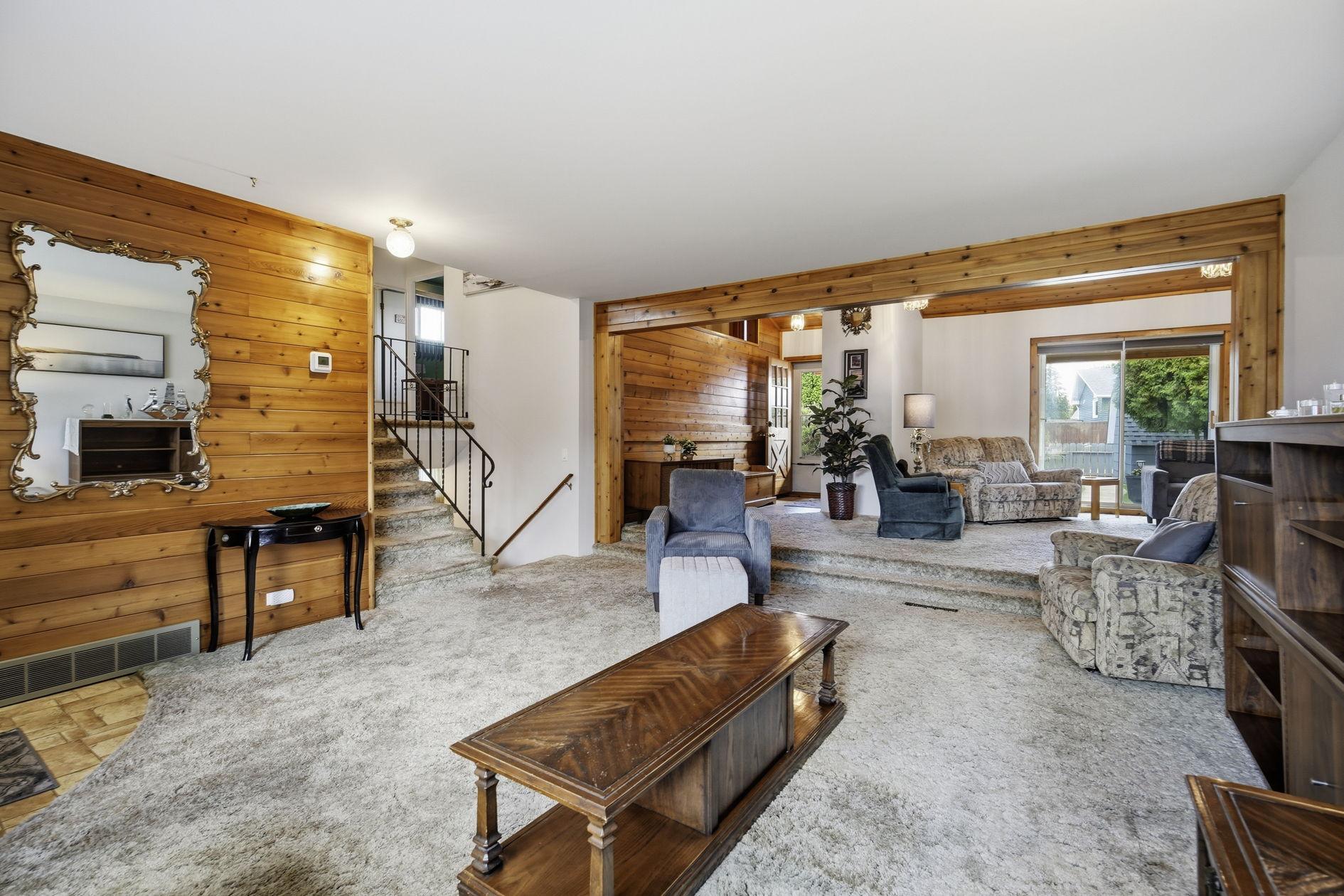 2607 Dufferin Ave – Tyler Fox-QuikSell-11 – Copy Wonderful Home in the Avalon Area
