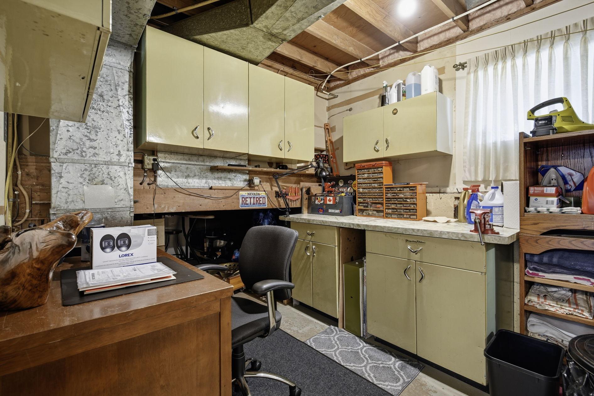 2607 Dufferin Ave – Tyler Fox-QuikSell-24 – Copy Wonderful Home in the Avalon Area