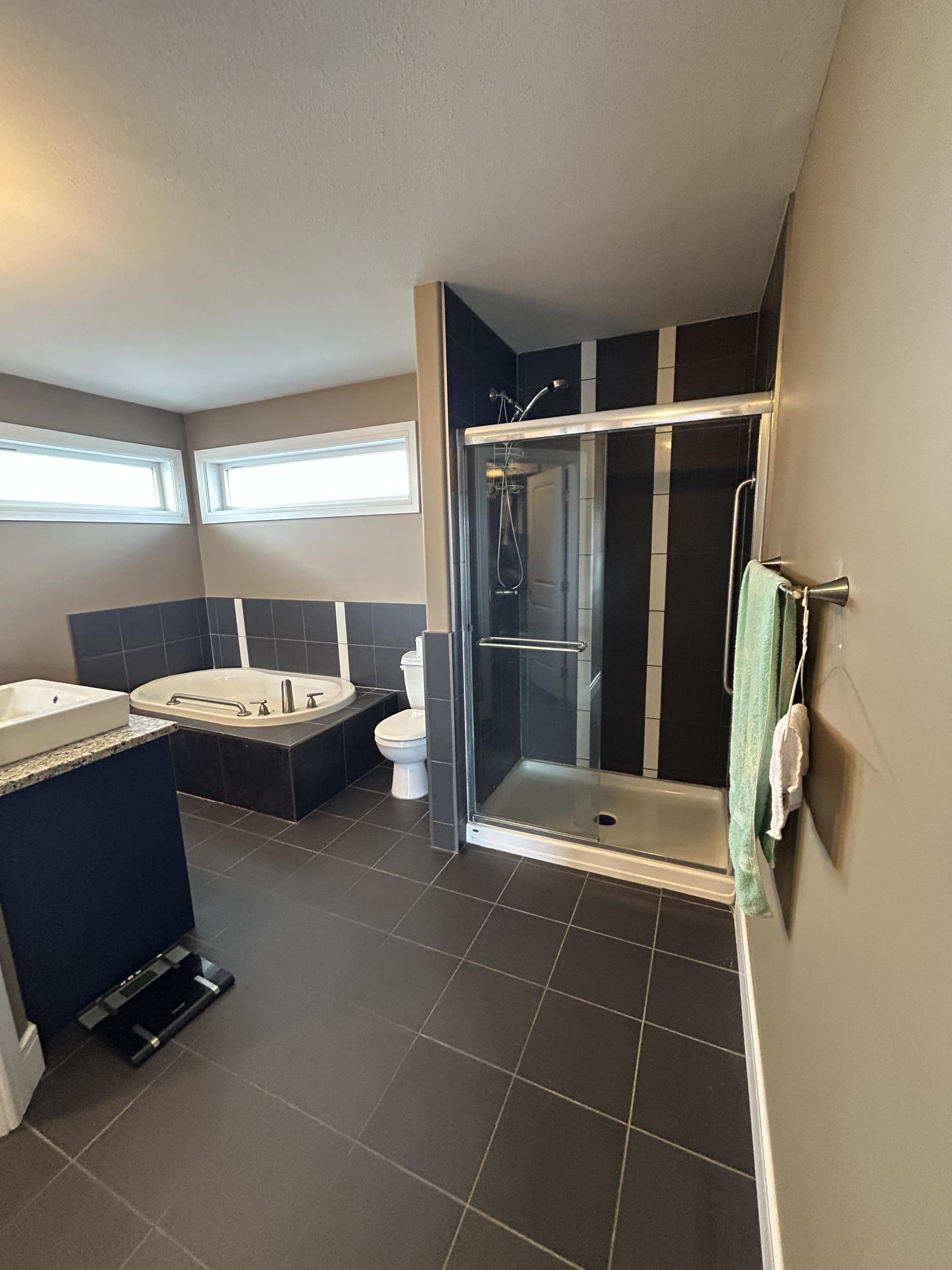 Beautiful Evergreen 2 Storey