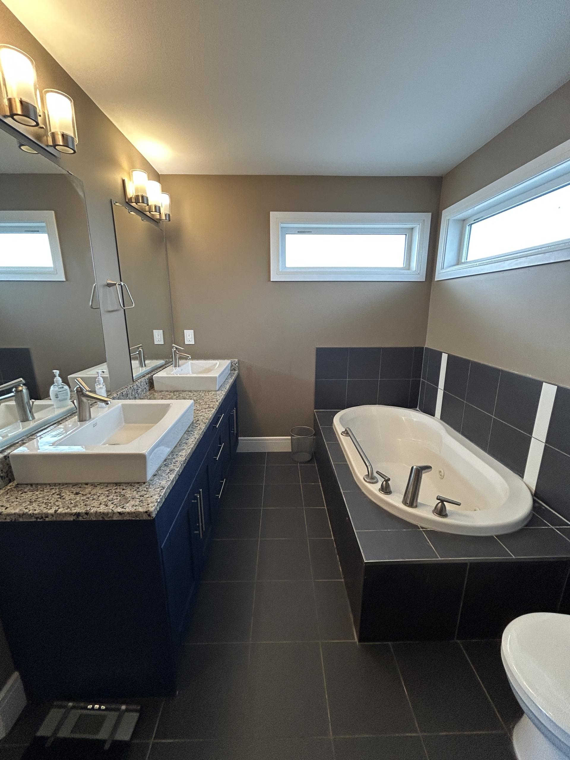Beautiful Evergreen 2 Storey