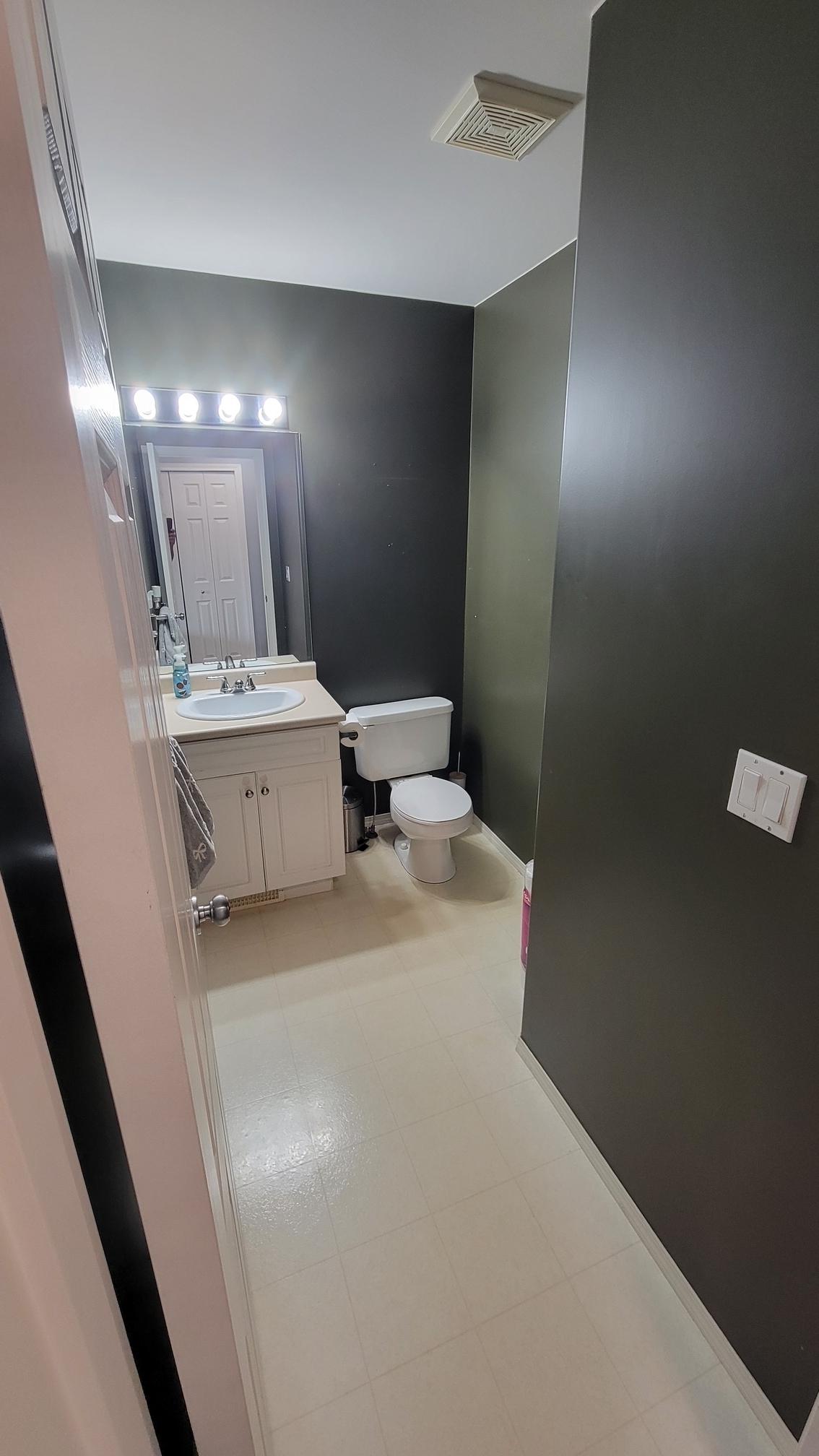 Townhouse Condo in Lakeview SC
