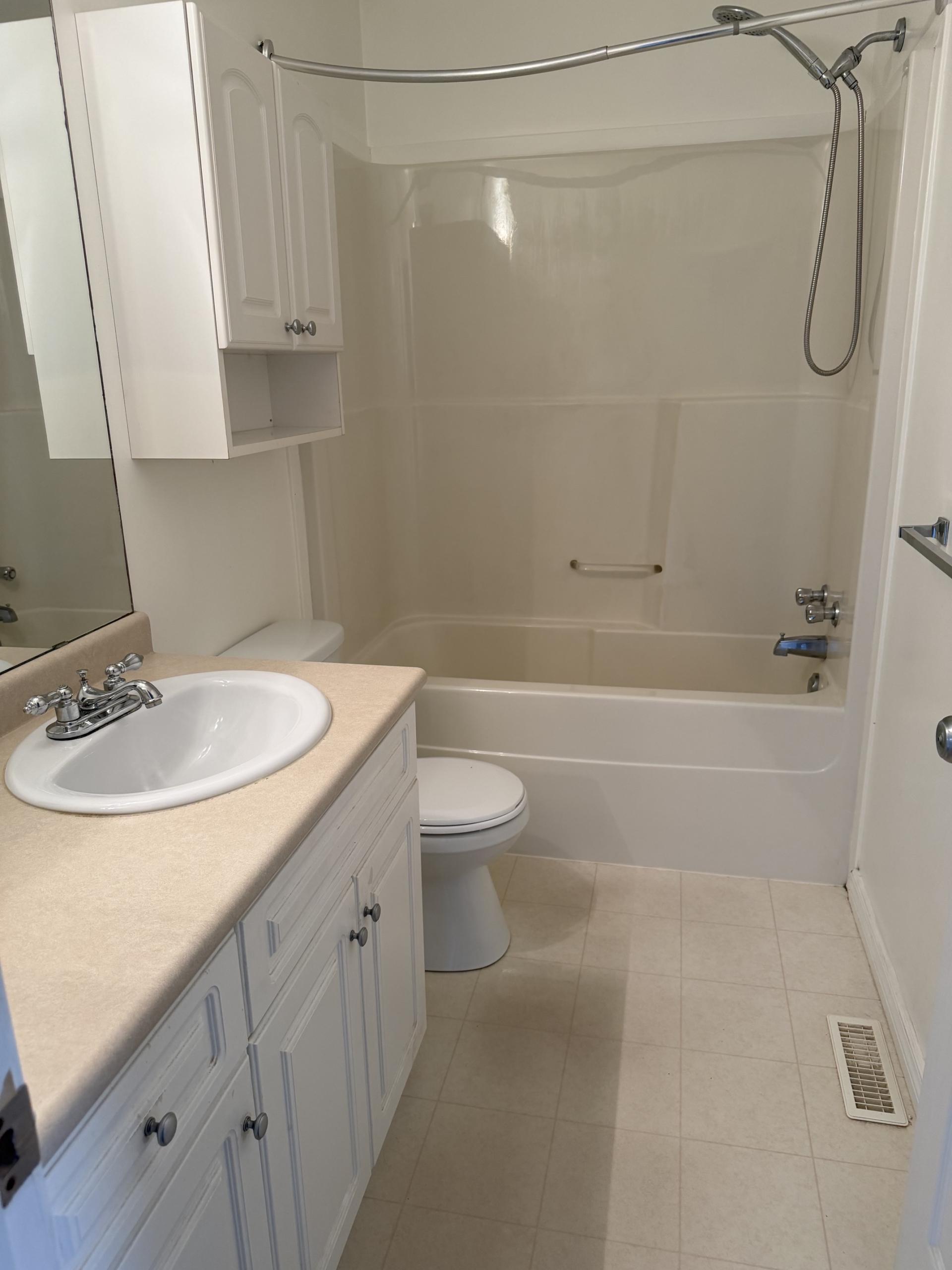 Townhouse Condo in Lakeview SC