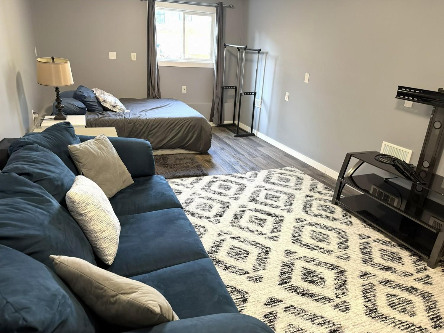 Bungalow With Mother-In law Suite in Lawson Heights