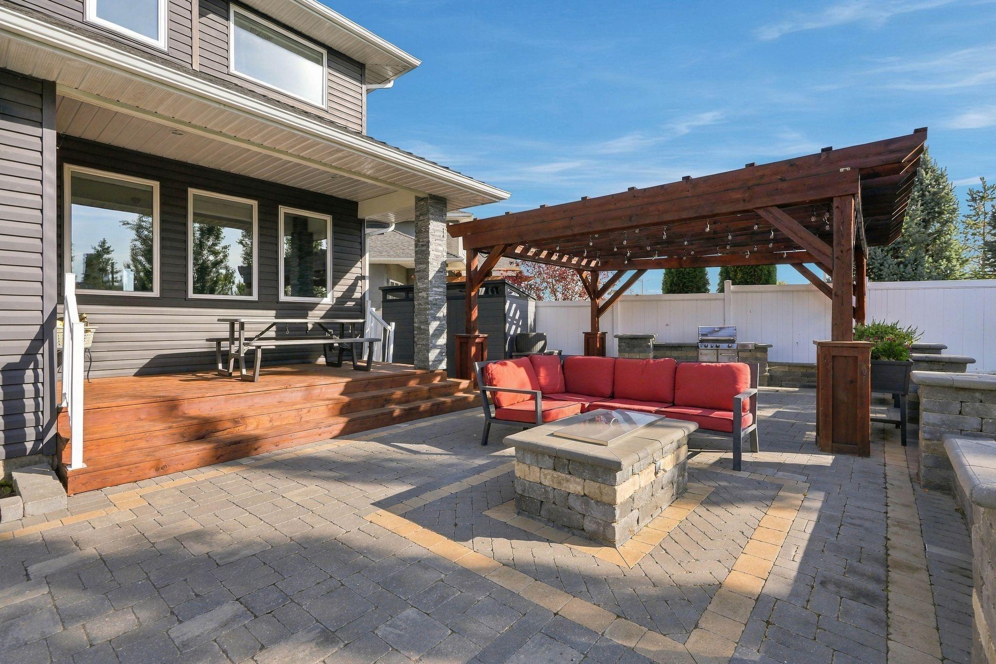 Prestigious Executive Home in Evergreen