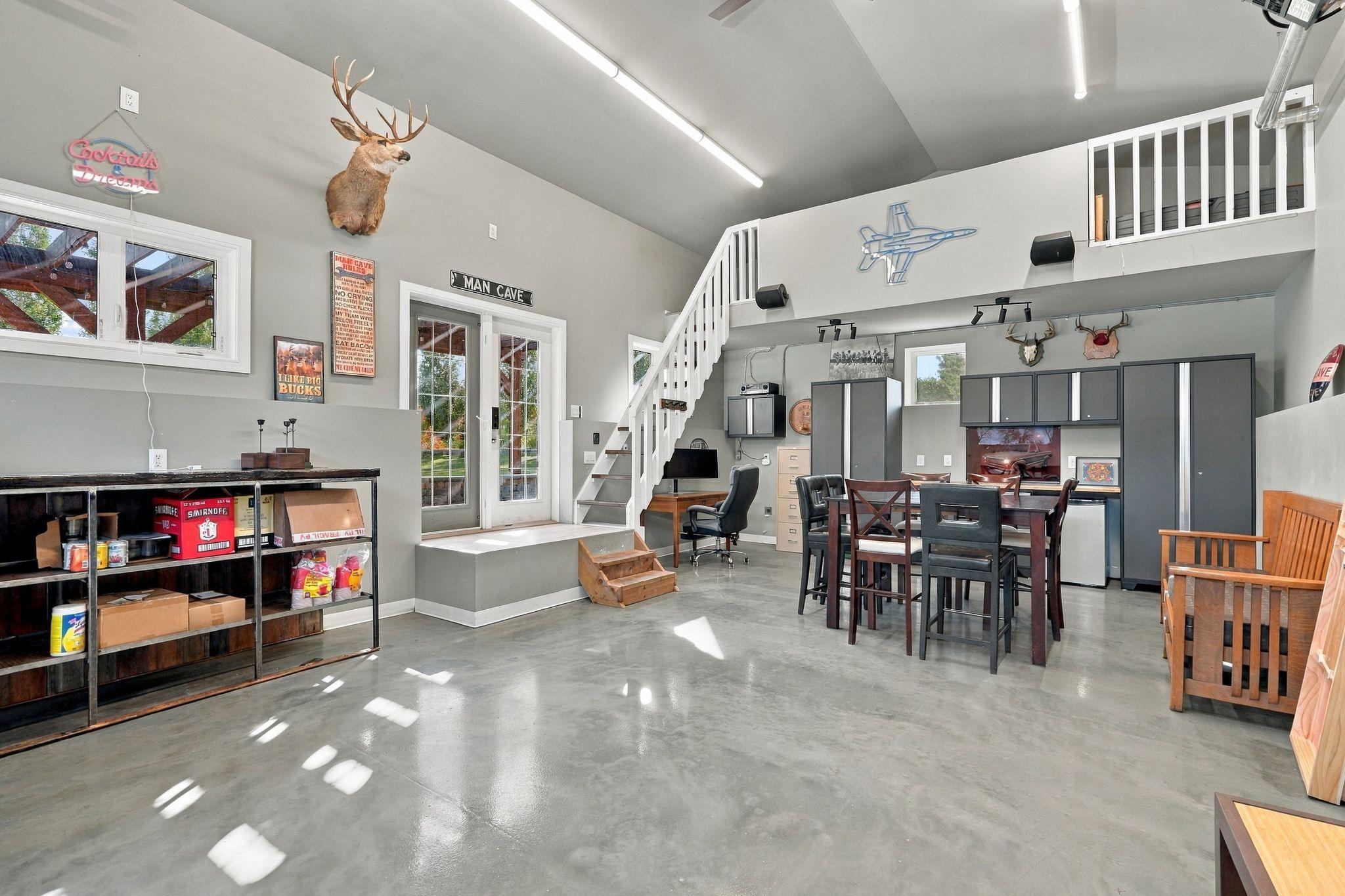 Prestigious Executive Home in Evergreen