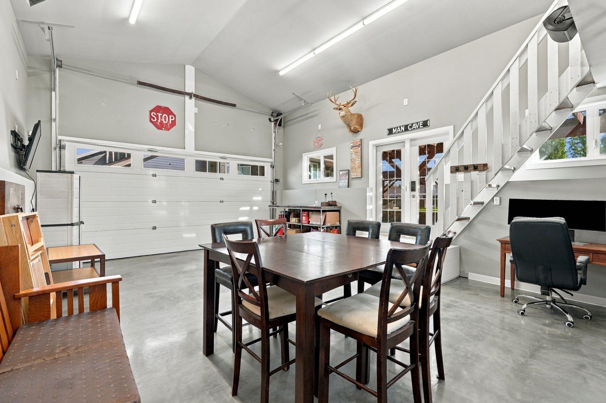 Prestigious Executive Home in Evergreen