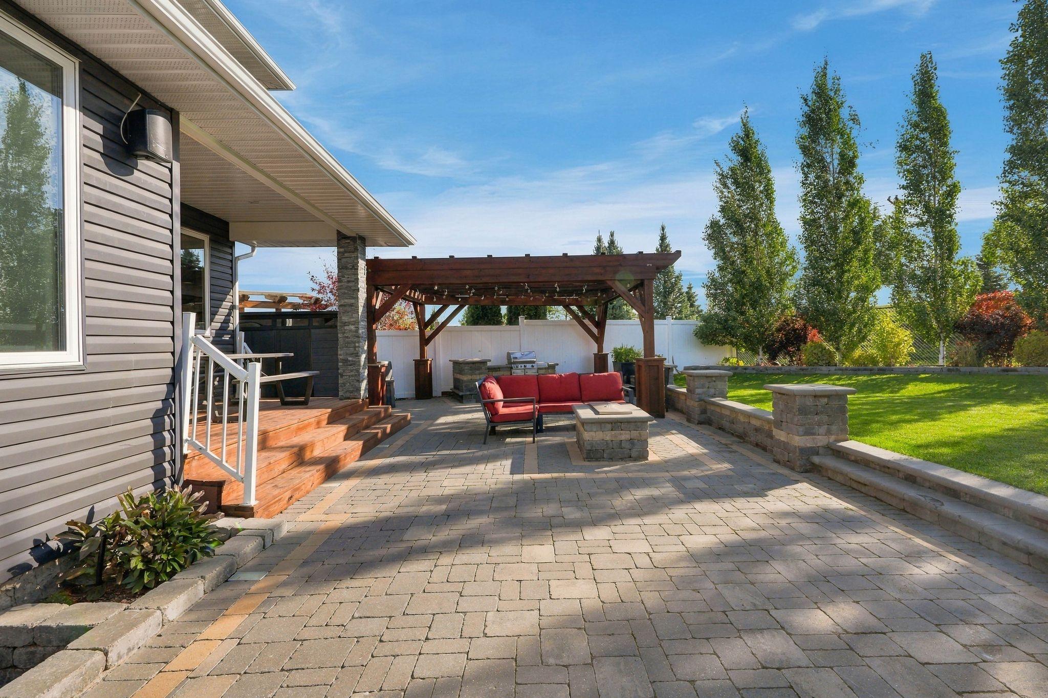 Prestigious Executive Home in Evergreen