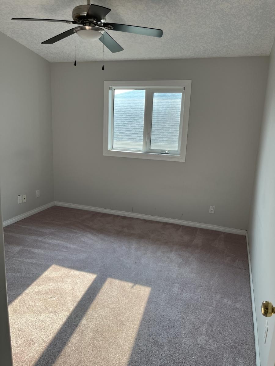 Large Bi-Level in Silverspring