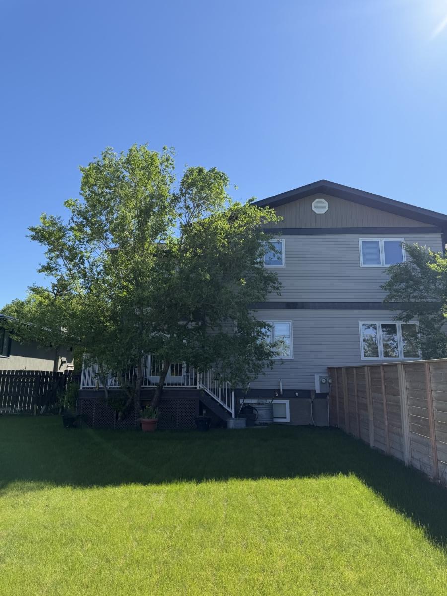 Semi-Detached in Shaunavon