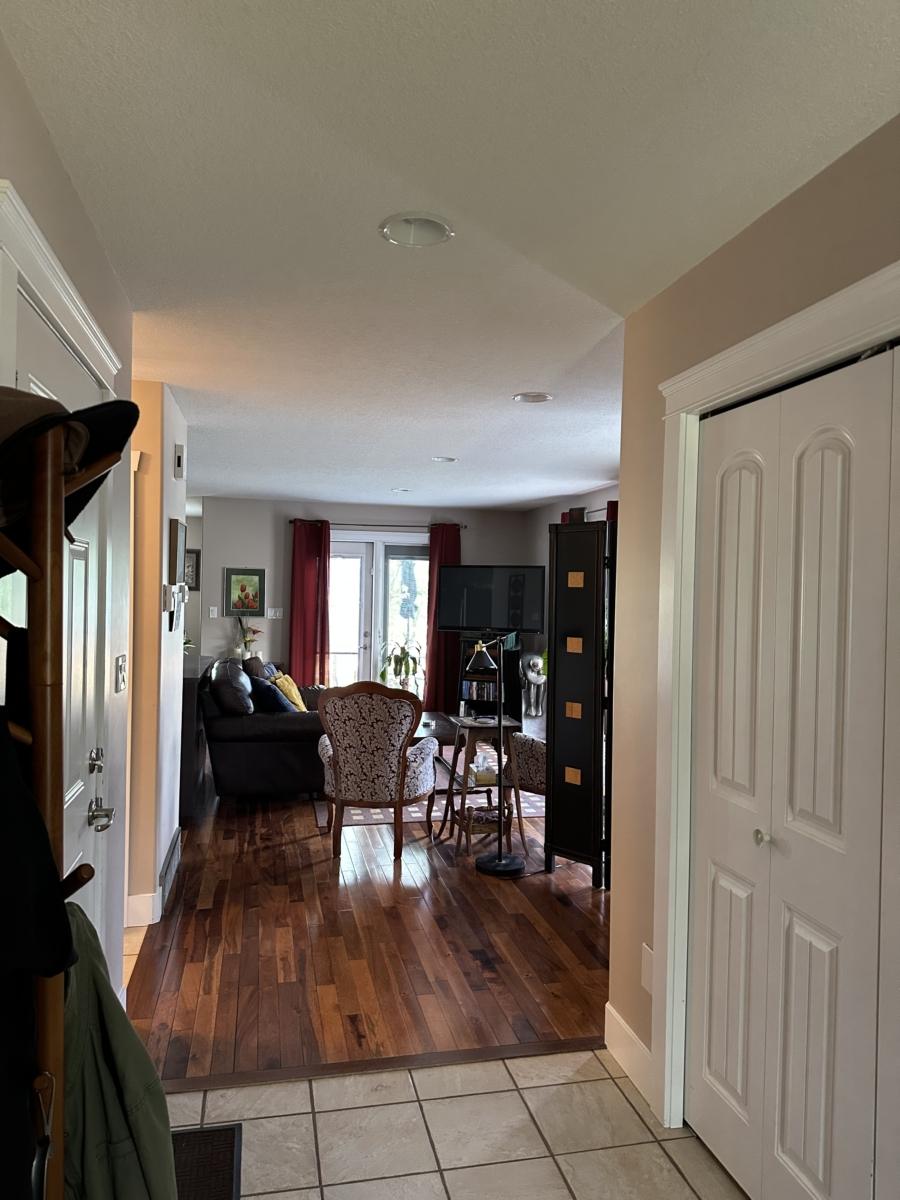 Semi-Detached in Shaunavon