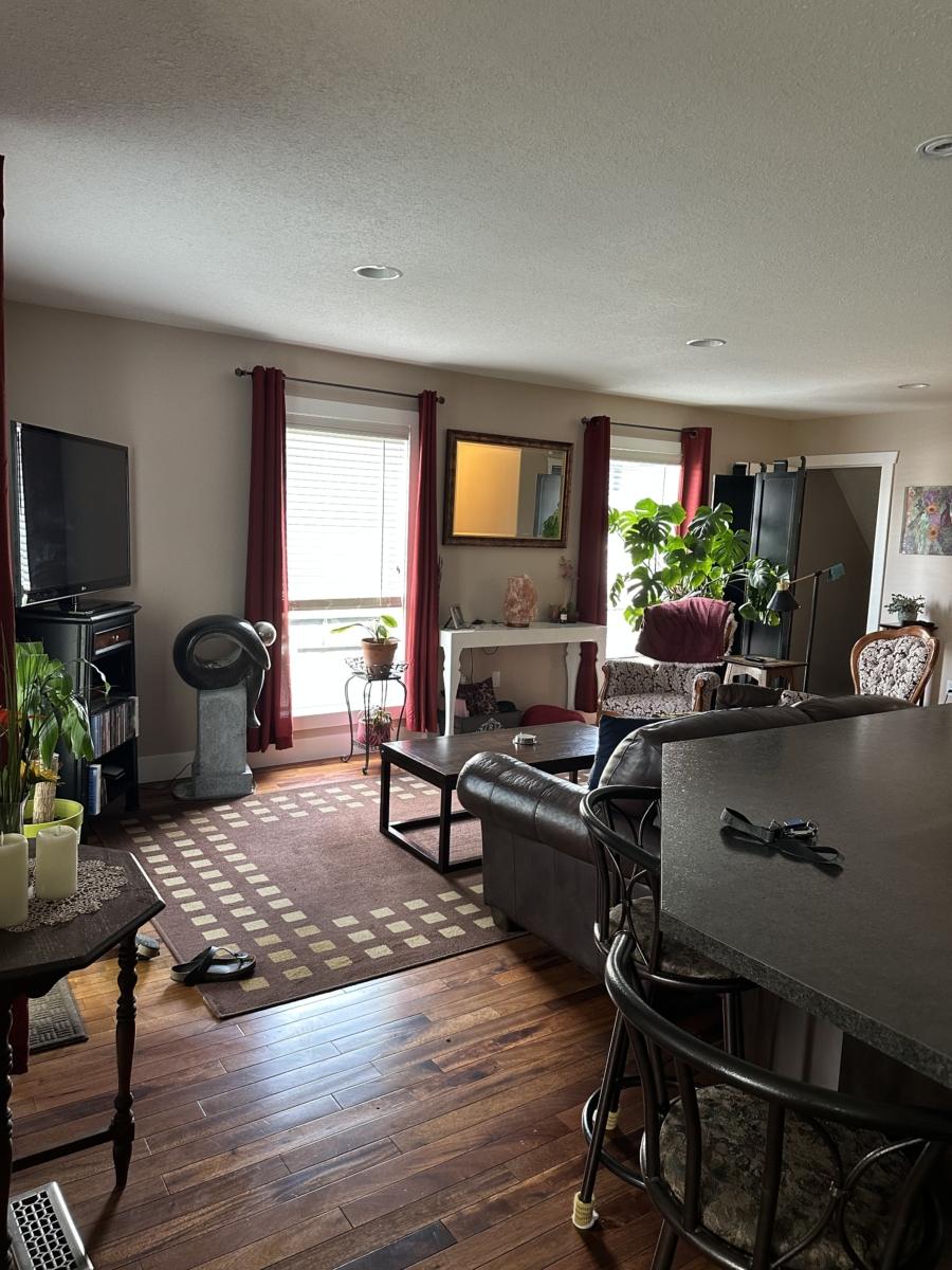 Semi-Detached in Shaunavon
