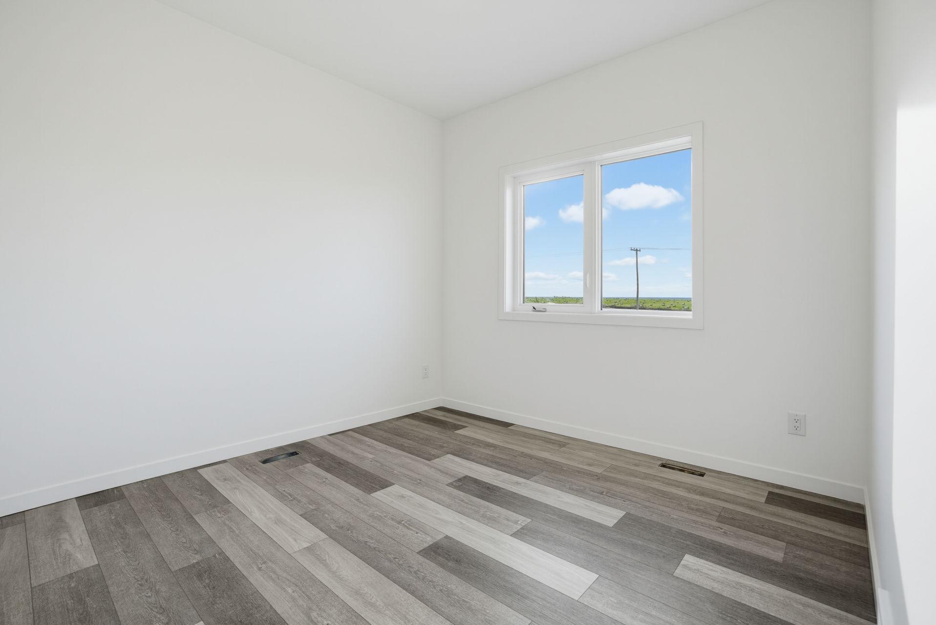 Beautiful Home Overlooking Blackstrap Lake