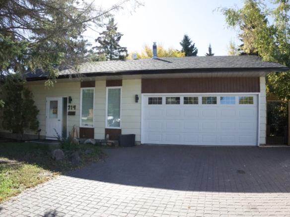 Well Maintained Bungalow in Martensville