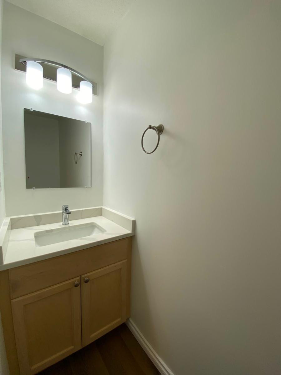 Semi-Detached in Warman