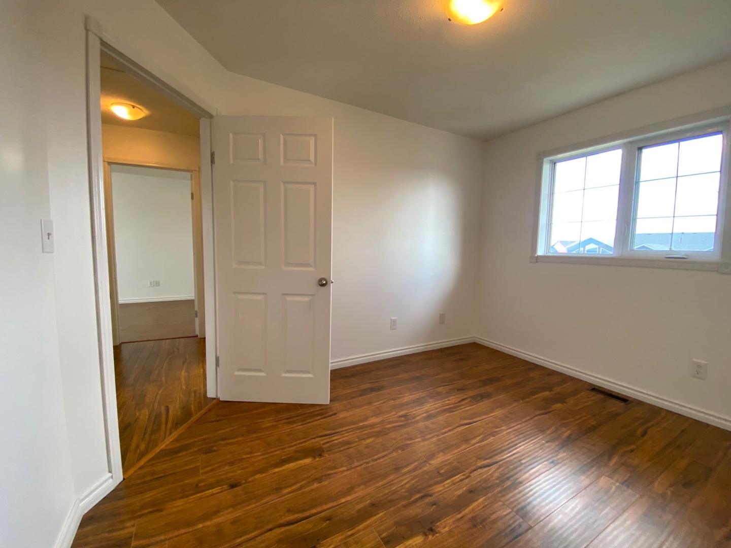 Semi-Detached in Warman
