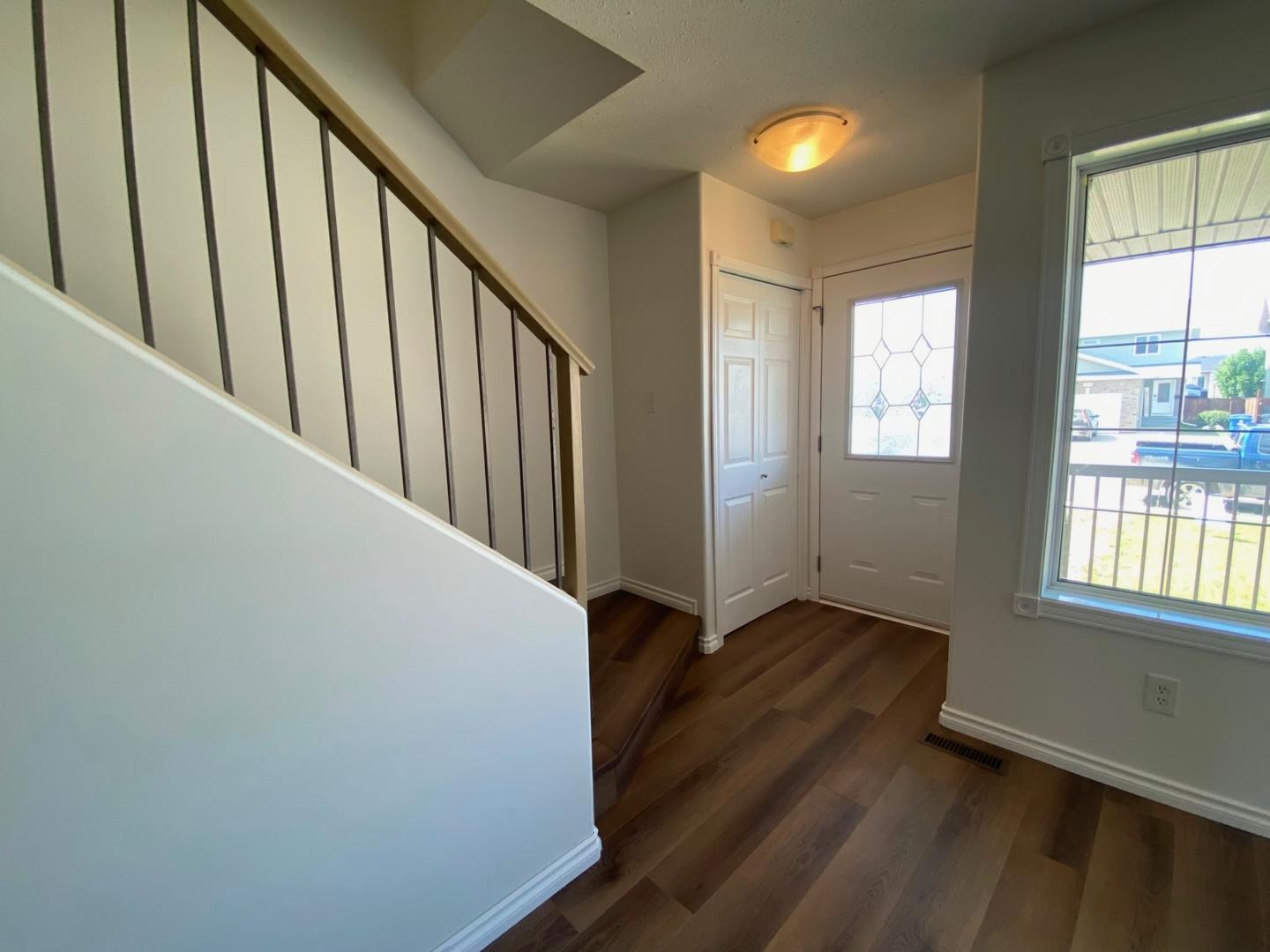 Semi-Detached in Warman