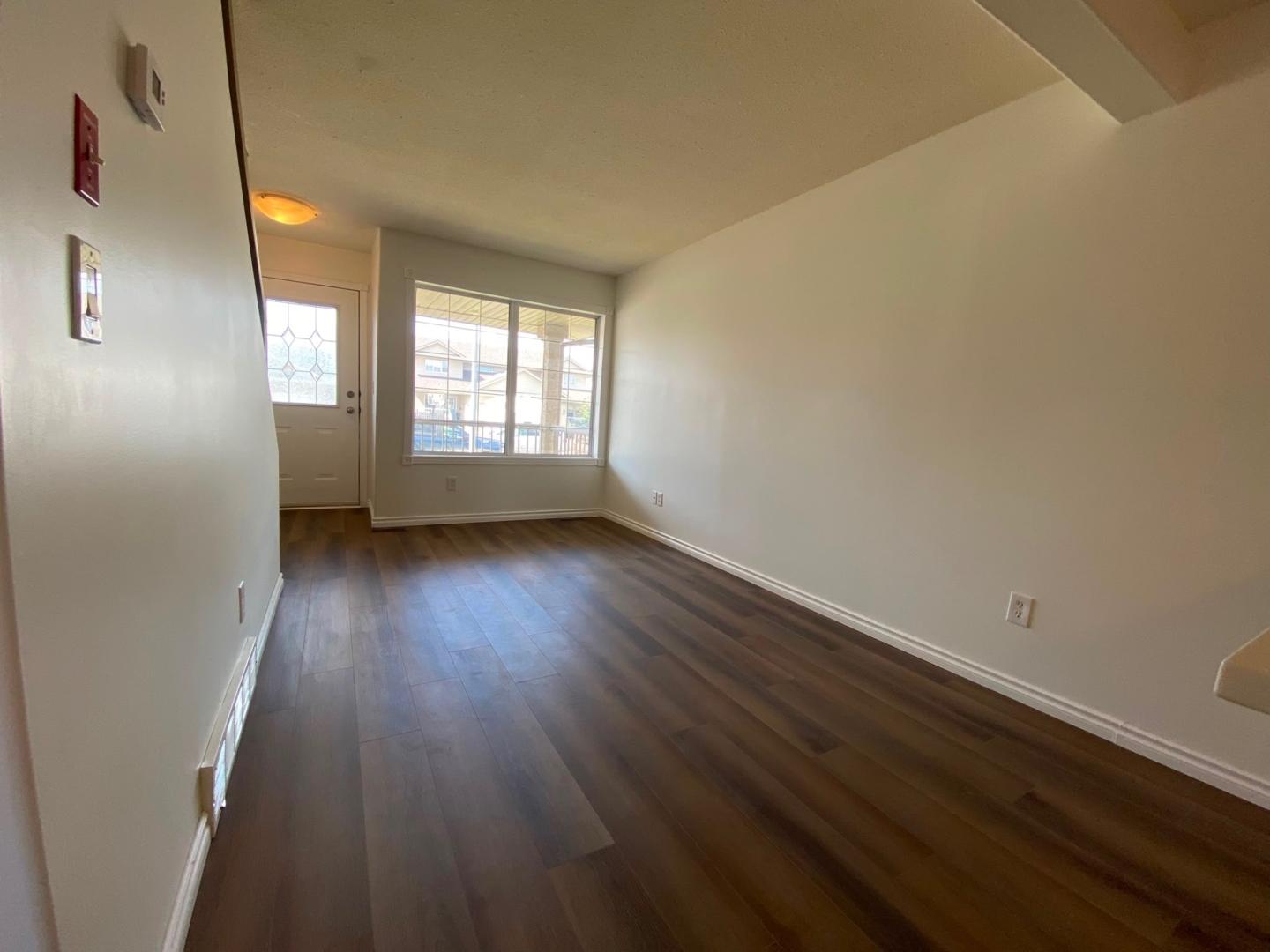 Semi-Detached in Warman