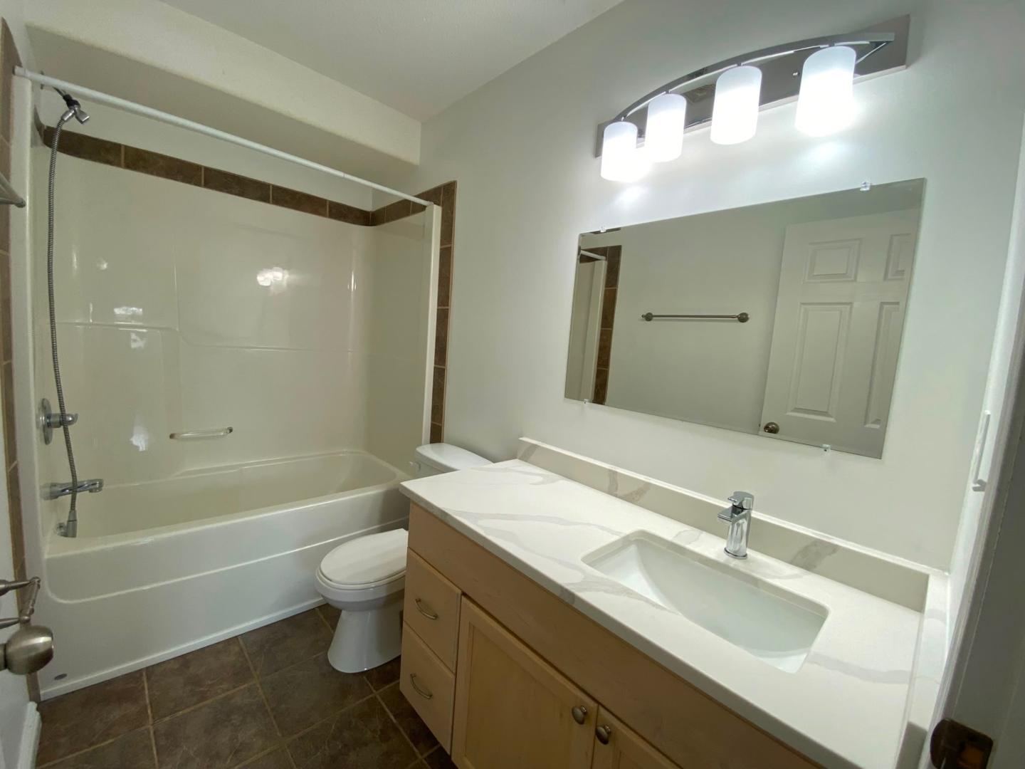 Semi-Detached in Warman