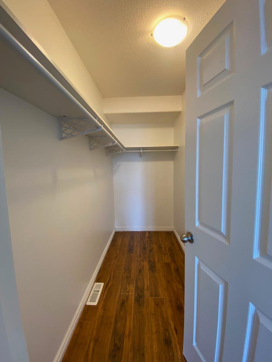 Semi-Detached in Warman